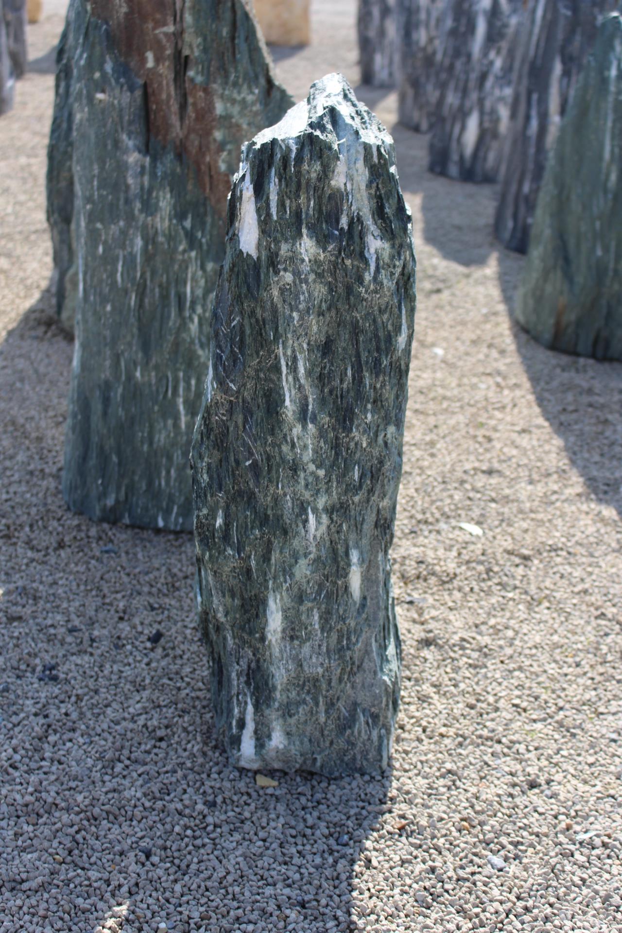 Green Angel Monolith ca. 22x20x72cm