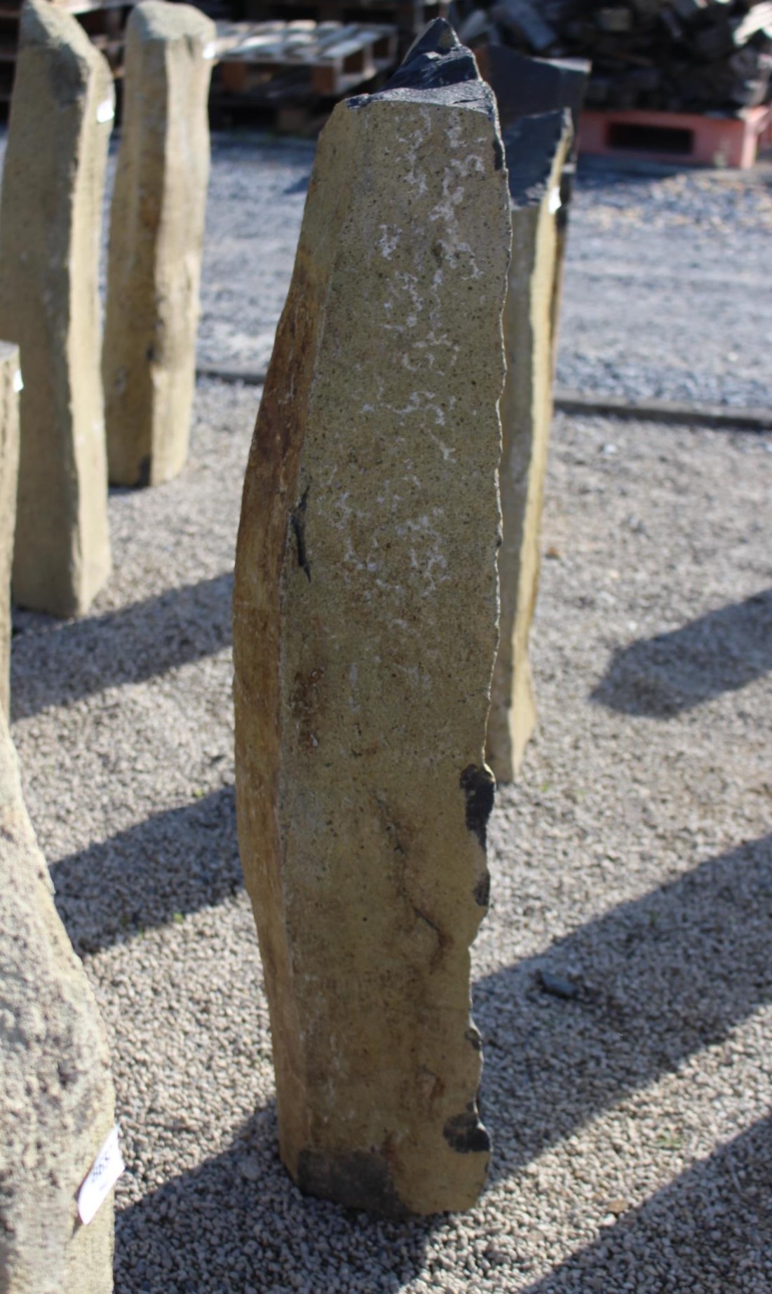 Basaltsäule ca. 30x20x105cm